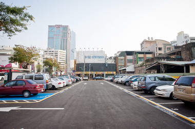 成功公有停車場已完工(圖)