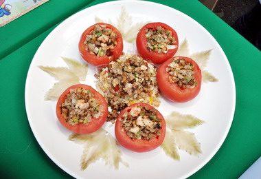 竹縣番茄王國in芎林活動推銷優質番茄(圖)