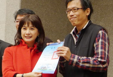 台中文化資產志工服務大隊受證(圖)