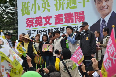 台中第三選區立委侯選人 成立競選服務處(圖)