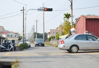 大雅大林路不用紅綠燈導致車禍頻傳(圖)