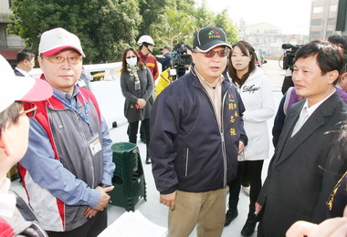 胡志強視察烏日區第一九張犁橋重大建設(圖)
