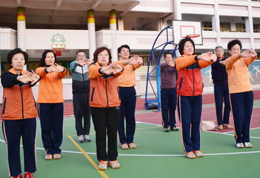 大雅推出抗衰防老運動深獲居民喜愛(圖)