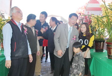 「魚躍龍門蘭鄉報歲」日月潭文武廟開幕(圖)