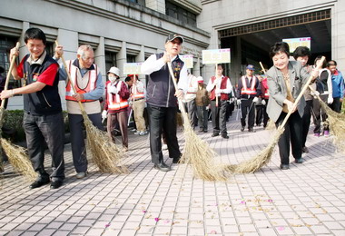 台中國家清潔週展開(圖)