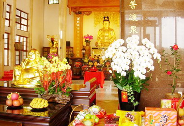 竹山德山寺信眾絡繹不絕(圖)