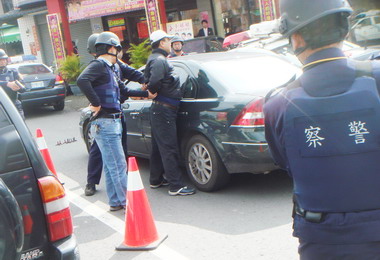 竹山分局實施攔截圍捕強化執勤作為(圖)