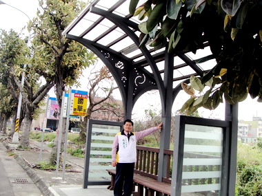 市議員楊典忠痛批一座城市兩個世界(圖)