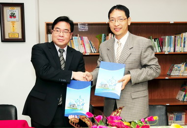 台中靜宜大學與大德國小分享資源(圖)