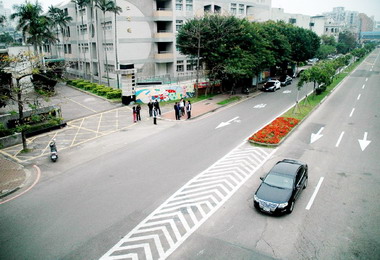 竹市載熙國小交通不便許明財前往勘查(圖)