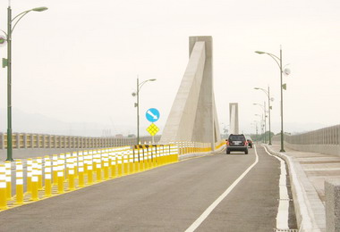 竹山大橋封橋改善(圖)