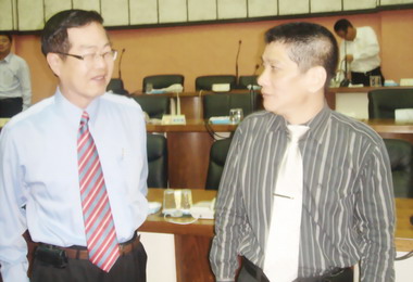 南投縣議會議長何勝豐為竹山鎮民請命(圖)