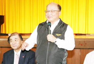 胡志強回母校參加 84周年校慶(圖)