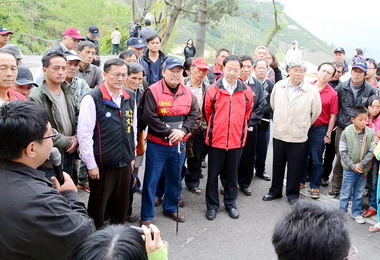 行政院副院長江宜樺視察仁愛鄉部落(圖)