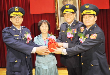 彰化聯合辦理卸新任分局長交接典禮(圖)