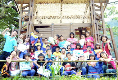 信義人和國小辦行動圖書館成果發表(圖)