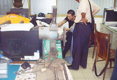 斗六警分局破獲地下兵工廠販賣毒品案(圖)