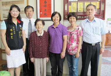 集集公所12日表揚各里模範母親(圖)