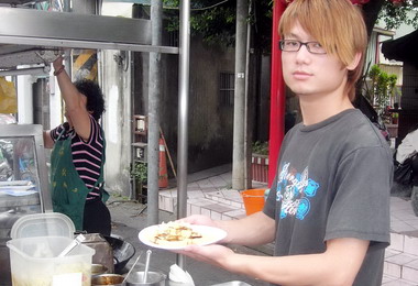 集集臭豆腐小攤飄香千里(圖)