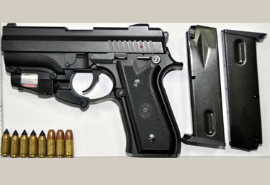 台中休假員警線上破獲持槍現行犯(圖)
