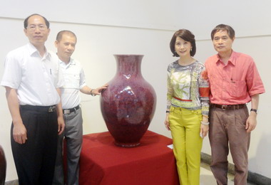 臺灣鈞紅陶藝研究成果展即日起登場(圖)