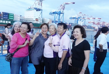 雄市輪船公司「觀光遊輪海上饗宴」(圖)