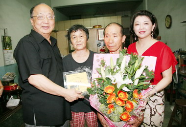 台中趙文正獲選富比士亞洲行善英雄(圖)