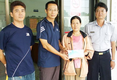 斗南分局發動善心人士濟助貧困家庭(圖)