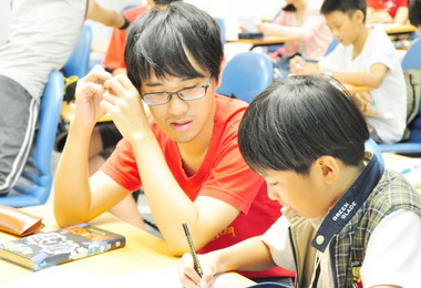 中醫大杏服醫服隊照顧原鄉兒童獲掌聲(圖)
