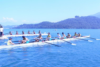 南投縣政府辦理101年總統盃划船錦標賽(圖)