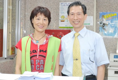 大雅郵局志工楊鉦滿服務熱誠受肯定(圖)