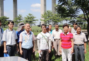 台中議員楊永昌協助農民求償(圖)