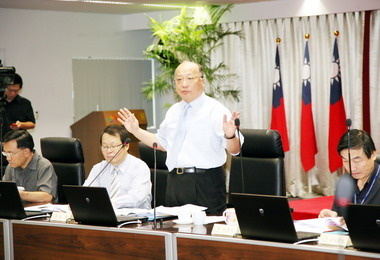 胡志強：災害救助款用在偏鄉圖書館興建(圖)