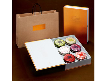 國賓中秋獻禮譜出滿滿祝福(圖)