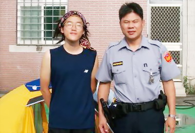 韓國男環台斗六派出所熱心協助(圖)