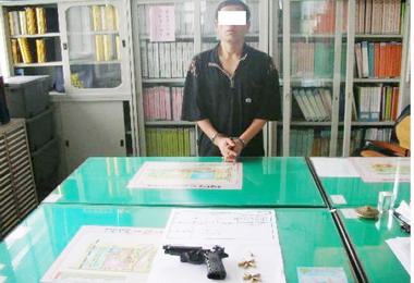 斗南分局查獲毒品通緝犯起獲槍械彈藥(圖)