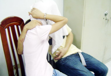 毒鴛鴦搶劫婦人3天後遭警逮捕(圖)