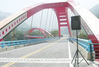 信義哈比蘭日月雙橋將參加金質獎(圖)