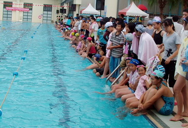 集集辦鎮長盃游泳比賽(圖)