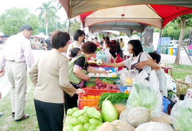 原鄉重建區30個攤位展售當季鮮美農特產(圖)