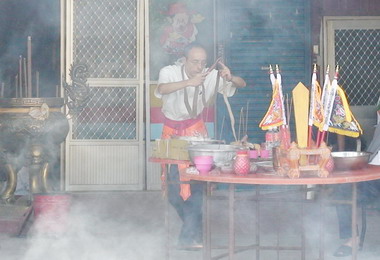 台中無極天凰寺舉行安營儀式(圖)