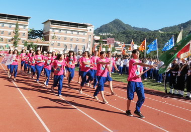 水里商工歡度101年度校慶(圖)