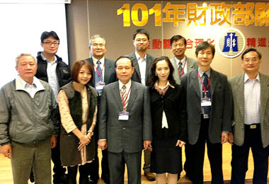 高雄關稅局榮獲業務考核優勝(圖)