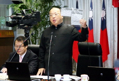 地下油行又復活胡志強：盡速處理(圖)