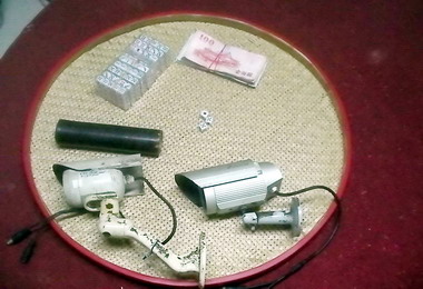 大甲警方破獲職業賭場逮捕二十人(圖)