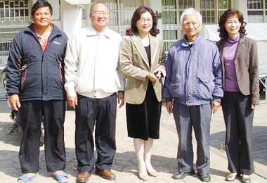 雲林縣長蘇治芬訪視國小閱讀教育(圖)