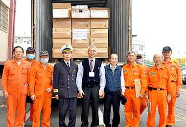 高雄關查獲私梟利用轉口櫃走私香菸(圖)