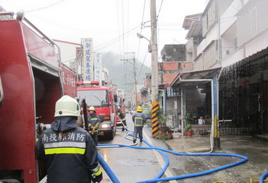 國姓北山南港路住家清晨大火幸無人傷亡(圖)