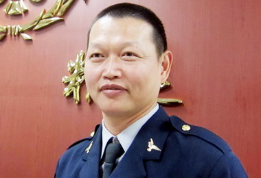 台中警深夜下班循味救燒炭女(圖)