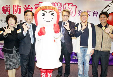 防愛滋零感染蔡炳坤：深入校園加強宣導(圖)
